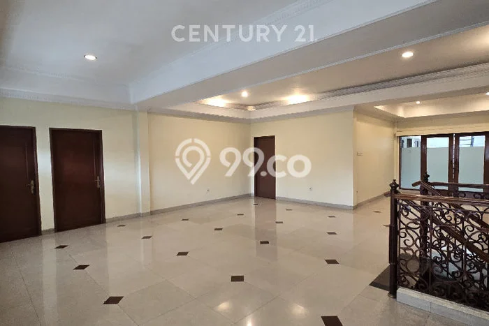 Rumah Mewah Siap Huni LT 360m2 di Tebet, Jakarta Selatan Rumah Mewah Siap Huni LT 360m2 di Tebet, Jakarta Selatan