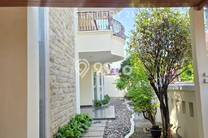 Rumah Elit Modern Tanpa Renovasi di Cinere Jakarta Selatan Rumah Elit Modern Tanpa Renovasi di Cinere Jakarta Selatan