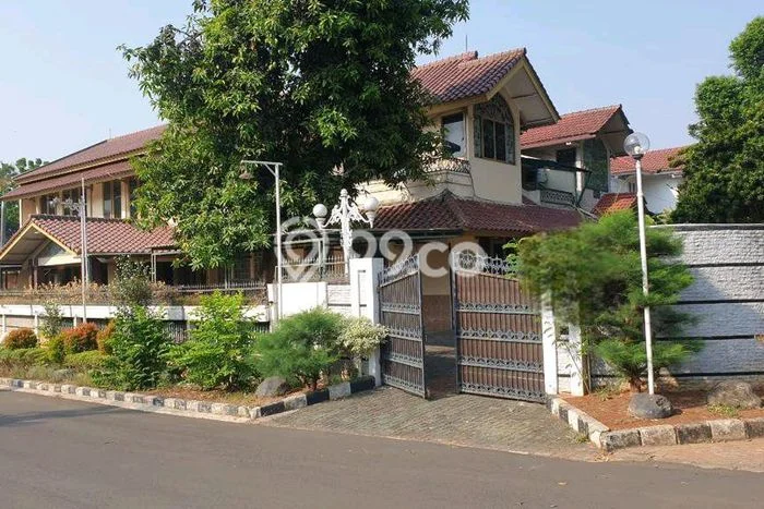 Rumah Luxury Modern Siap Huni di Lebak Bulus Jakarta Selatan Rumah Luxury Modern Siap Huni di Lebak Bulus Jakarta Selatan