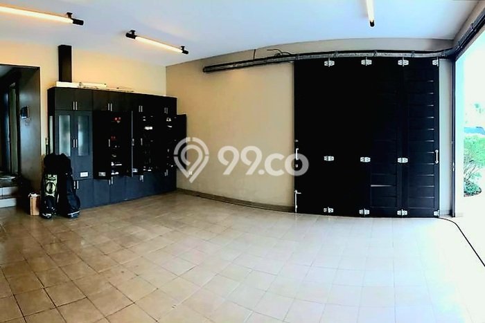 Rumah Elit Modern Tanpa Renovasi di BSD Bukit Golf Tangerang Rumah Elit Modern Tanpa Renovasi di BSD Bukit Golf Tangerang