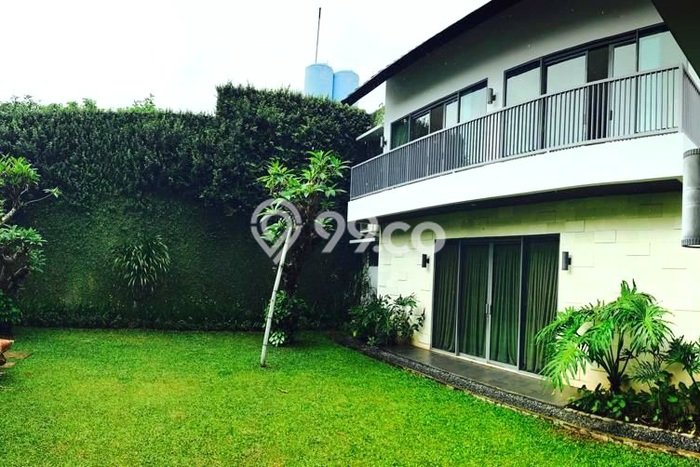 Rumah Elit Modern Tanpa Renovasi di BSD Bukit Golf Tangerang Rumah Elit Modern Tanpa Renovasi di BSD Bukit Golf Tangerang