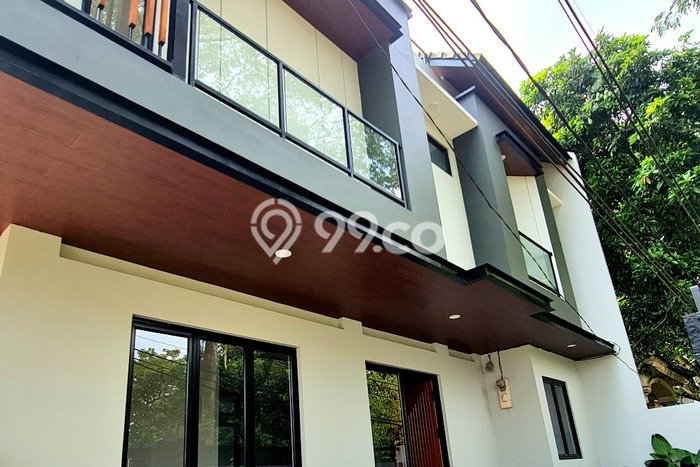 Rumah Elit Modern Tanpa Renovasi di BSD Griya Loka Tangerang Rumah Elit Modern Tanpa Renovasi di BSD Griya Loka Tangerang