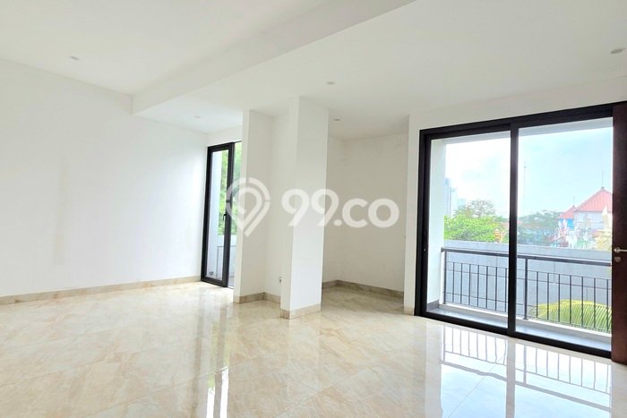 Rumah Elit Modern Tanpa Renovasi di BSD Bukit Golf Tangerang Rumah Elit Modern Tanpa Renovasi di BSD Bukit Golf Tangerang