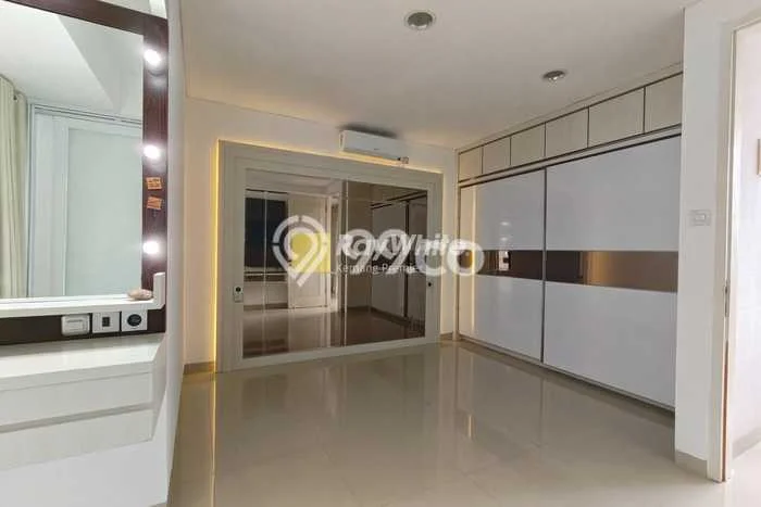 Hunian Eksklusif Siap Huni LT 135m2 di Jagakarsa, Jakarta Selatan Hunian Eksklusif Siap Huni LT 135m2 di Jagakarsa, Jakarta Selatan
