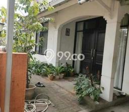 INVESTASI TEPAT! Rumah area Bintaro, Luas 140m² LB 200m² INVESTASI TEPAT! Rumah area Bintaro, Luas 140m² LB 200m²