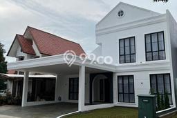 LOKASI PREMIUM! Rumah Strategis area Alam Sutera, Luas 240m² LB 330m² LOKASI PREMIUM! Rumah Strategis area Alam Sutera, Luas 240m² LB 330m²