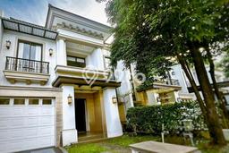 Rumah area BSD, Tangerang, LT 162m² Bangunan 180m² - INVESTASI TERBAIK! Rumah area BSD, Tangerang, LT 162m² Bangunan 180m² - INVESTASI TERBAIK!