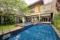Rumah Luxury Modern Tanpa Renovasi di BSD Tangerang Rumah Luxury Modern Tanpa Renovasi di BSD Tangerang
