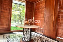 Jual Segera Rumah 4 KT 4 KM di Pusat Kota BSD, Tangerang Jual Segera Rumah 4 KT 4 KM di Pusat Kota BSD, Tangerang