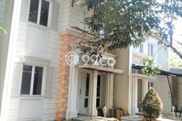 Rumah Area Strategis kawasan BSD Green Wich, Tangerang, Luas 77m² LB 70m² Rumah Area Strategis kawasan BSD Green Wich, Tangerang, Luas 77m² LB 70m²