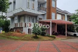 Jual Rumah Mewah Elegan Dengan View Eksklusif di BSD Nusaloka, Tangerang Jual Rumah Mewah Elegan Dengan View Eksklusif di BSD Nusaloka, Tangerang