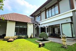 Dijual Rumah Mewah Megah Dengan View Cantik di BSD De Park, Tangerang Dijual Rumah Mewah Megah Dengan View Cantik di BSD De Park, Tangerang