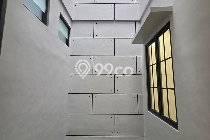 Ready to Use! Premium House LT 180m2 Desain Modern di BSD Griya Loka Ready to Use! Premium House LT 180m2 Desain Modern di BSD Griya Loka
