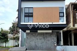 For Sale! Luxury House LT 174m2 Desain Elegan di BSD The Icon For Sale! Luxury House LT 174m2 Desain Elegan di BSD The Icon