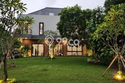 Rumah Luxury Modern Tanpa Renovasi di BSD Delatinos Tangerang Rumah Luxury Modern Tanpa Renovasi di BSD Delatinos Tangerang
