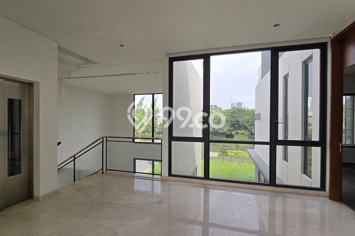 Rumah Elit Modern Siap Huni di BSD City Tangerang Rumah Elit Modern Siap Huni di BSD City Tangerang