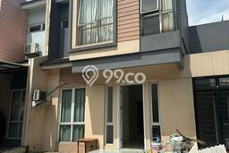 For Sale Hunian Rumah Terawat 3 Kamar di BSD The Icon, Tangerang For Sale Hunian Rumah Terawat 3 Kamar di BSD The Icon, Tangerang