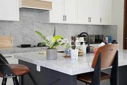 Rumah Mewah LB 332m2 Siap Huni Desain Elegan di BSD Eminent, Tangerang Rumah Mewah LB 332m2 Siap Huni Desain Elegan di BSD Eminent, Tangerang
