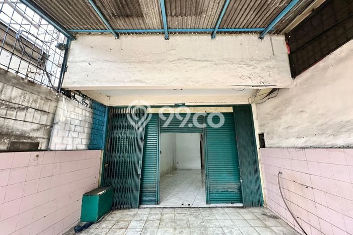 Area Ramai! Ruko Dijual di Palmerah untuk Bisnis Luas Bangunan 110m2 Area Ramai! Ruko Dijual di Palmerah untuk Bisnis Luas Bangunan 110m2