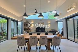 Hunian Elit LB 350m2 Siap Huni Desain Elegan di BSD The Green, Tangerang Hunian Elit LB 350m2 Siap Huni Desain Elegan di BSD The Green, Tangerang