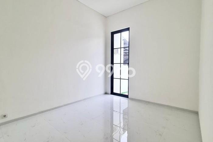 Dijual Rumah Modern 3 KT di BSD Griya Loka, Tangerang Dijual Rumah Modern 3 KT di BSD Griya Loka, Tangerang