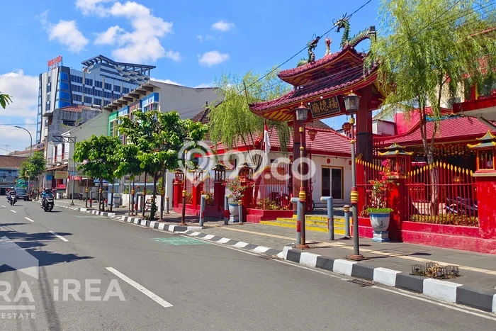 Ruko Dijual di Salatiga LT 133m2 & LB 133m2 Lokasi Terbaik! Ruko Dijual di Salatiga LT 133m2 & LB 133m2 Lokasi Terbaik!