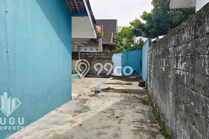 Disewakan! Rumah 2 Kamar Tidur &
1 Kamar Mandi di Maguwoharjo, Yogyakarta Disewakan! Rumah 2 Kamar Tidur &
1 Kamar Mandi di Maguwoharjo, Yogyakarta