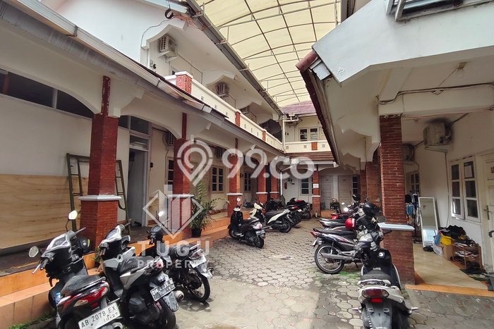 Dijual Rumah Luas Elegan Dengan View Eksklusif di Condong Catur, Sleman Dijual Rumah Luas Elegan Dengan View Eksklusif di Condong Catur, Sleman