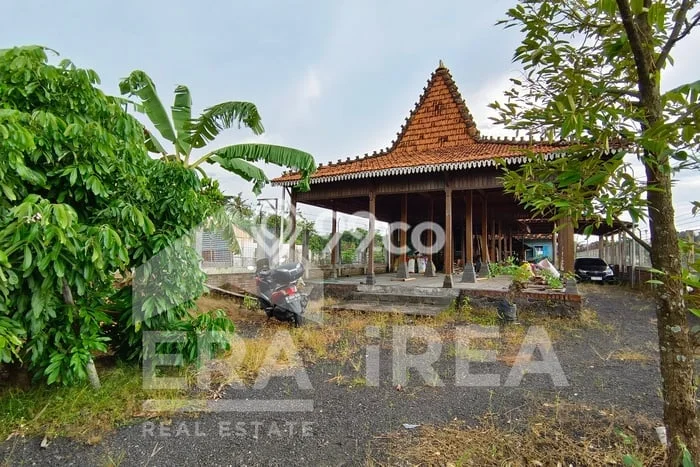 Unit Komersial Paling Strategis di Godean Sleman dengan LB 280m2 Unit Komersial Paling Strategis di Godean Sleman dengan LB 280m2