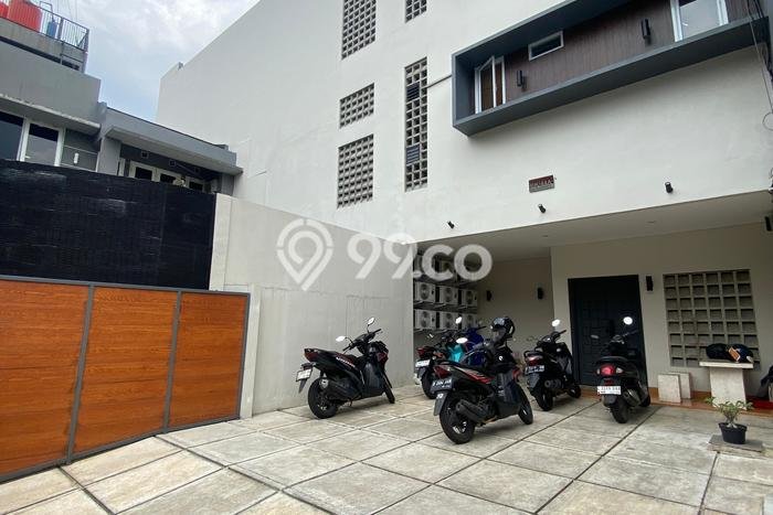 Dijual Rumah Kost di BSD, Tangerang, 32 KT, 32 KM, Bangunan 448m2 Dijual Rumah Kost di BSD, Tangerang, 32 KT, 32 KM, Bangunan 448m2