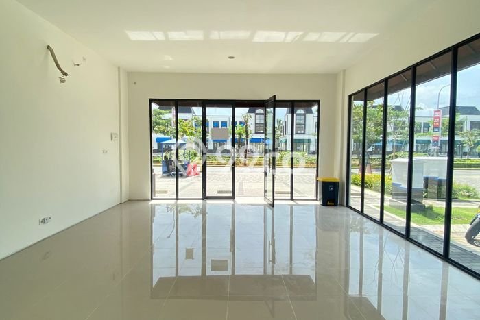 FOR RENT! Ruko di Gading Serpong Cocok untuk Bisnis 120m2 FOR RENT! Ruko di Gading Serpong Cocok untuk Bisnis 120m2