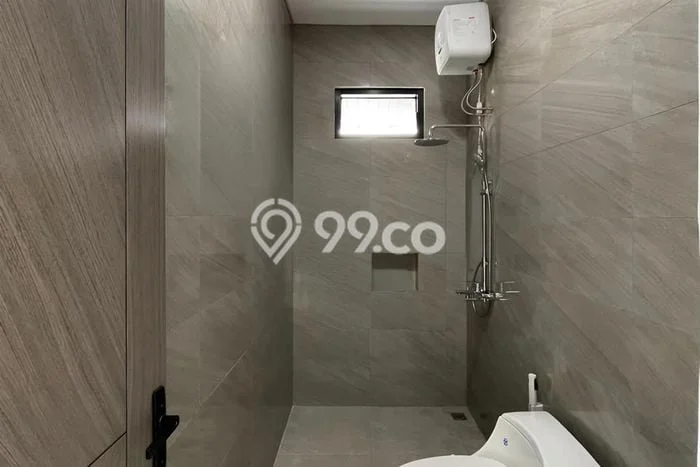 Ready to Use! Premium House LT 119m2 Desain Modern di Kedoya Baru Ready to Use! Premium House LT 119m2 Desain Modern di Kedoya Baru