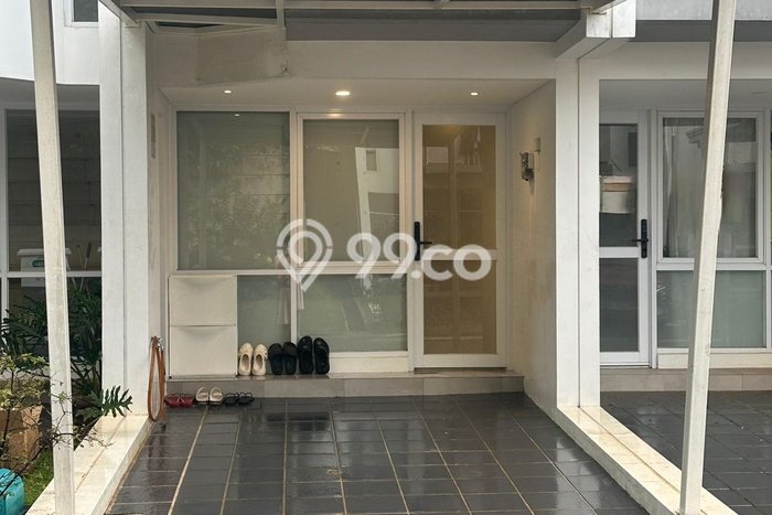 Rumah Modern 1 KT di BSD Tangerang Semi Furnished Rumah Modern 1 KT di BSD Tangerang Semi Furnished