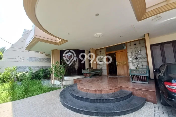 Hunian Mewah LB 1200m2 Siap Huni Desain Elegan di Margorejo, Surabaya Hunian Mewah LB 1200m2 Siap Huni Desain Elegan di Margorejo, Surabaya