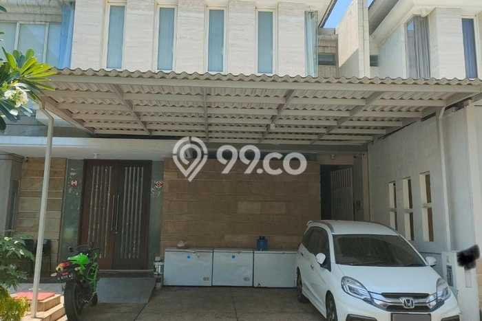 Dijual Rumah Premium dengan Fasilitas Sekitar Lengkap di Lakarsantri, Surabaya Dijual Rumah Premium dengan Fasilitas Sekitar Lengkap di Lakarsantri, Surabaya