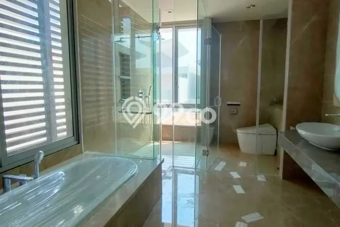 Rumah Luxury Modern Siap Huni di Golf Island Jakarta Utara Rumah Luxury Modern Siap Huni di Golf Island Jakarta Utara