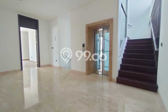 Rumah Luxury Modern Siap Huni di Golf Island Jakarta Utara Rumah Luxury Modern Siap Huni di Golf Island Jakarta Utara