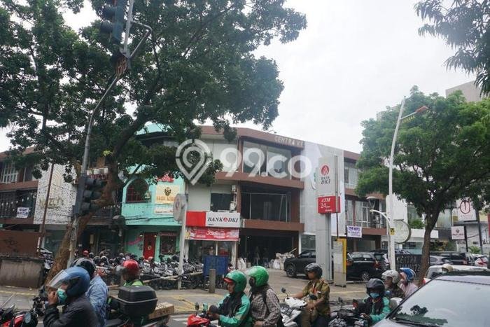 Ruko siap pakai cocok utk bisnis apapun Ruko Ruko siap pakai cocok utk bisnis apapun Ruko