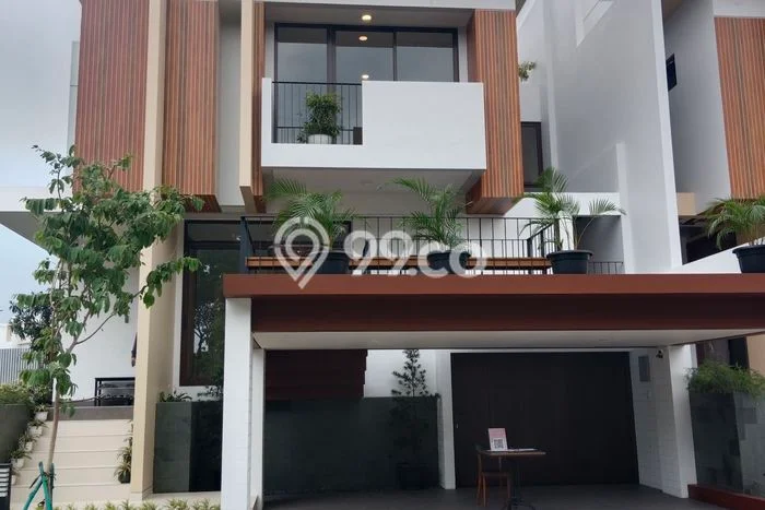 Rumah Elit Modern Siap Huni di BSD Green Wich Tangerang Rumah Elit Modern Siap Huni di BSD Green Wich Tangerang