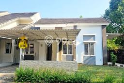 For Sale Rumah 3 Kamar Lokasi Strategis Bagus dan Strategis di BSD For Sale Rumah 3 Kamar Lokasi Strategis Bagus dan Strategis di BSD