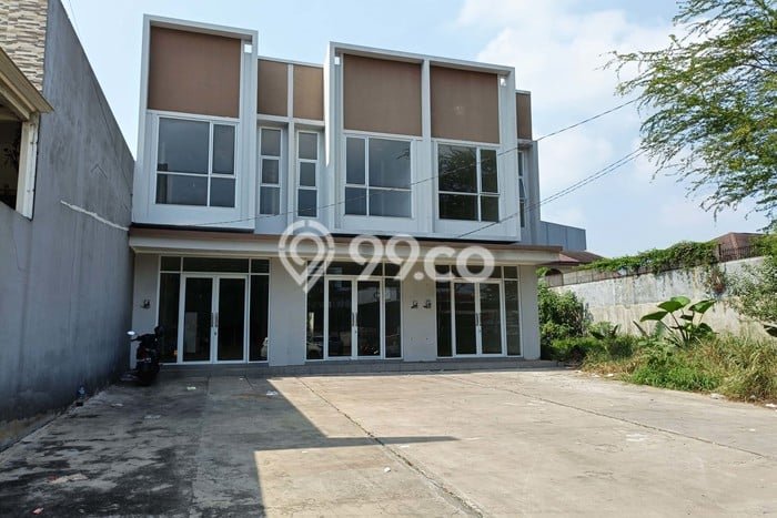 Ruko Dijual di Prime Area Tangerang Selatan Luas 152m2 Ruko Dijual di Prime Area Tangerang Selatan Luas 152m2