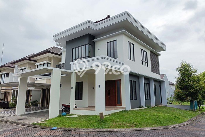 Hunian Elit LB 220m2 Siap Huni Desain Elegan di BSD, Tangerang Hunian Elit LB 220m2 Siap Huni Desain Elegan di BSD, Tangerang