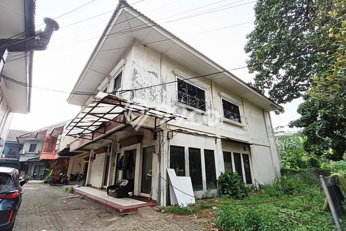 Ruko Dijual di Tangerang LT 166m2 & LB 300m2 Lokasi Terbaik! Ruko Dijual di Tangerang LT 166m2 & LB 300m2 Lokasi Terbaik!