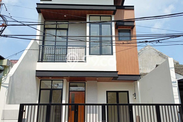 Dijual Hunian Rumah Terawat 3 Kamar di BSD, Tangerang Dijual Hunian Rumah Terawat 3 Kamar di BSD, Tangerang