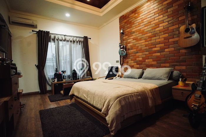 Jual Rumah Mewah Elegan Dengan View Cantik di Slipi, Jakarta Barat Jual Rumah Mewah Elegan Dengan View Cantik di Slipi, Jakarta Barat