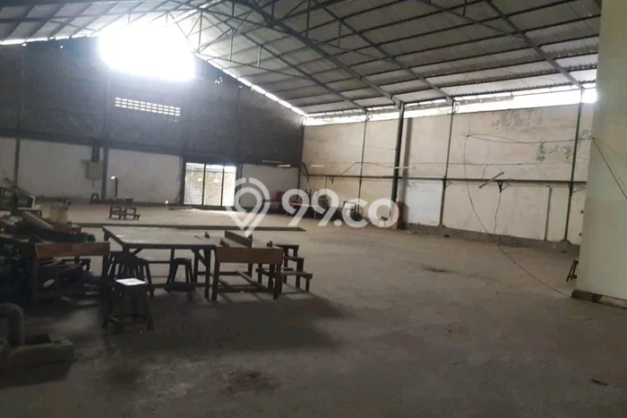 Unit Pabrik Dijual di Mojokerto LT 4525m2 & LB 1500m2 Unit Pabrik Dijual di Mojokerto LT 4525m2 & LB 1500m2