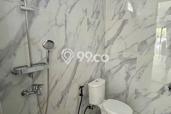 Disewakan Ruko di Mulyorejo Surabaya LT 200m2, LB 420m2 Disewakan Ruko di Mulyorejo Surabaya LT 200m2, LB 420m2