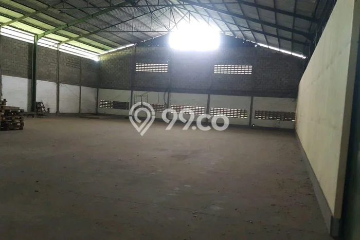 Unit Pabrik Dijual di Mojokerto LT 4525m2 & LB 1500m2 Unit Pabrik Dijual di Mojokerto LT 4525m2 & LB 1500m2