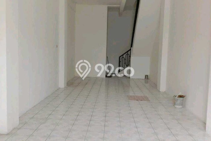 Ruko Kawasan Jemursari, Luas 192m2m², Lokasi Bisnis, Disewakan Ruko Kawasan Jemursari, Luas 192m2m², Lokasi Bisnis, Disewakan