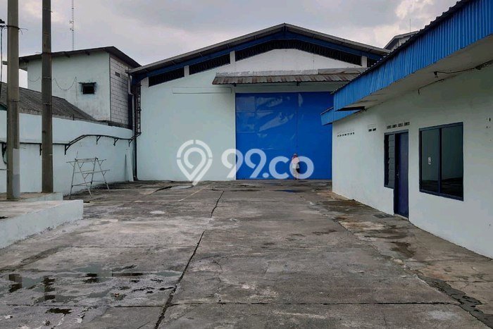 SEWA TERJANGKAU! Gudang di Karangpilang, Luas 1980m2m², Lokasi Komersial SEWA TERJANGKAU! Gudang di Karangpilang, Luas 1980m2m², Lokasi Komersial